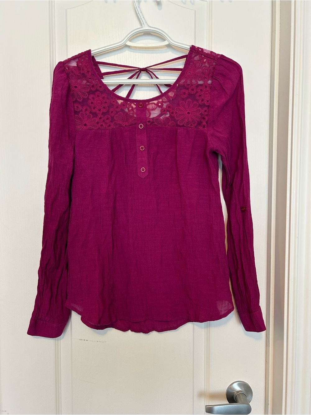 NWOT Women’s Fuchsia Lace Yoke Boho Blouse